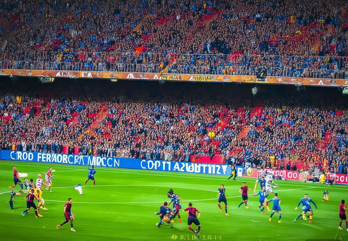 巴塞罗那VS西班牙人：激情德比战深度解析